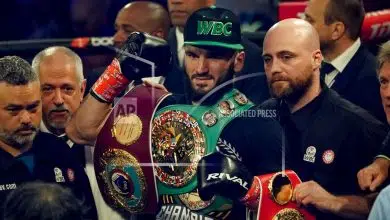 Artur Beterbiev detiene a Joe Smith Jr en dos asaltos para ganar la pelea de unificación mundial de peso semipesado | Noticias de boxeo 7 Artur Beterbiev detiene a Joe Smith Jr en dos asaltos para ganar la pelea de unificación mundial de peso semipesado | Noticias de boxeo