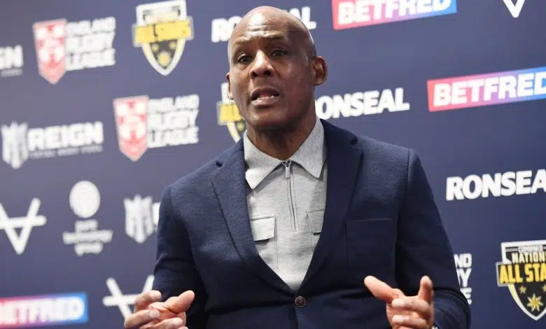 Ellery Hanley: banda diferente, pero la canción sigue siendo la misma para el entrenador de Combined Nations All Stars | Noticias de la Liga de Rugby 1 Ellery Hanley: banda diferente, pero la canción sigue siendo la misma para el entrenador de Combined Nations All Stars | Noticias de la Liga de Rugby