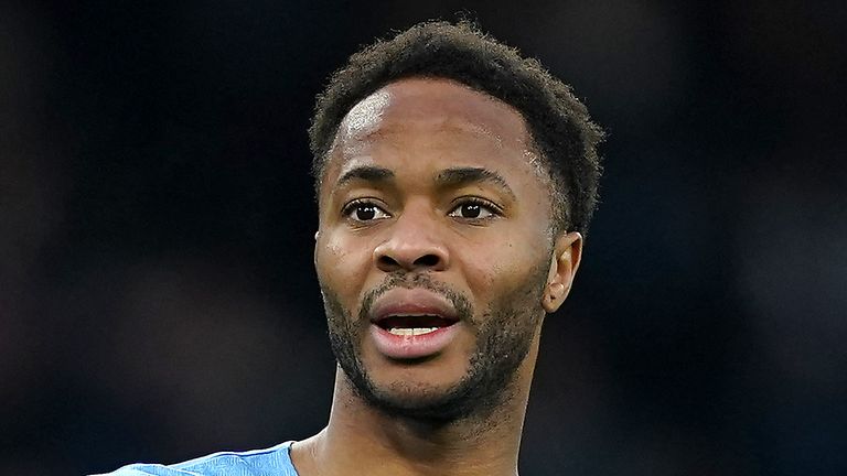 Raheem Sterling gestiona las conversaciones sobre su futuro, Chelsea espera la salida de Romelu Lukaku antes de actuar por interés | Noticias del centro de transferencias 2 Raheem Sterling de Manchester City durante el partido de la Premier League en el Etihad Stadium, Manchester. Fecha de la imagen: domingo 26 de diciembre de 2021.