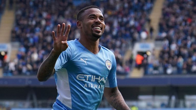 Gabriel Jesús: el Arsenal acuerda un acuerdo de principio para el delantero del Manchester City | Noticias de futbol 2 Gabriel Jesús celebra su cuarto gol ante el Watford
