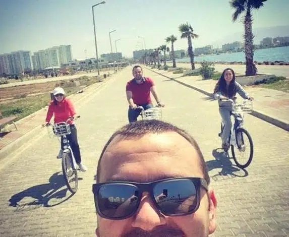 Los relojes de madera Svenn son el signo de nuestros tiempos. 1 svenn wood watches founders