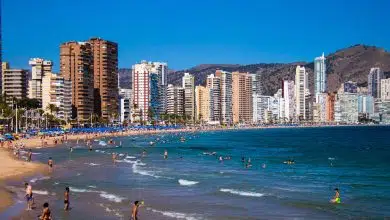 Los turistas extranjeros gastan de media 1.217 euros en 10 días en España 9 Los turistas extranjeros gastan de media 1.217 euros en 10 días en España