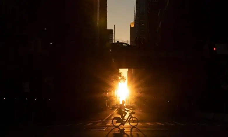 No te pierdas el primer 'Manhattanhenge' de 2023 este fin de semana del Día de los Caídos 1 No te pierdas el primer 'Manhattanhenge' de 2022 este fin de semana del Día de los Caídos