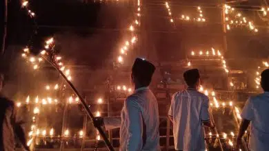 Una noche memorable en el palacio del sultán: explorando el festival de Tidore 8 tidore festival