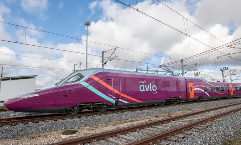 Renfe empieza a vender billetes de tren de alta velocidad Madrid-Valencia desde 7 € 1 Renfe empieza a vender billetes de tren de alta velocidad Madrid-Valencia desde 7 €