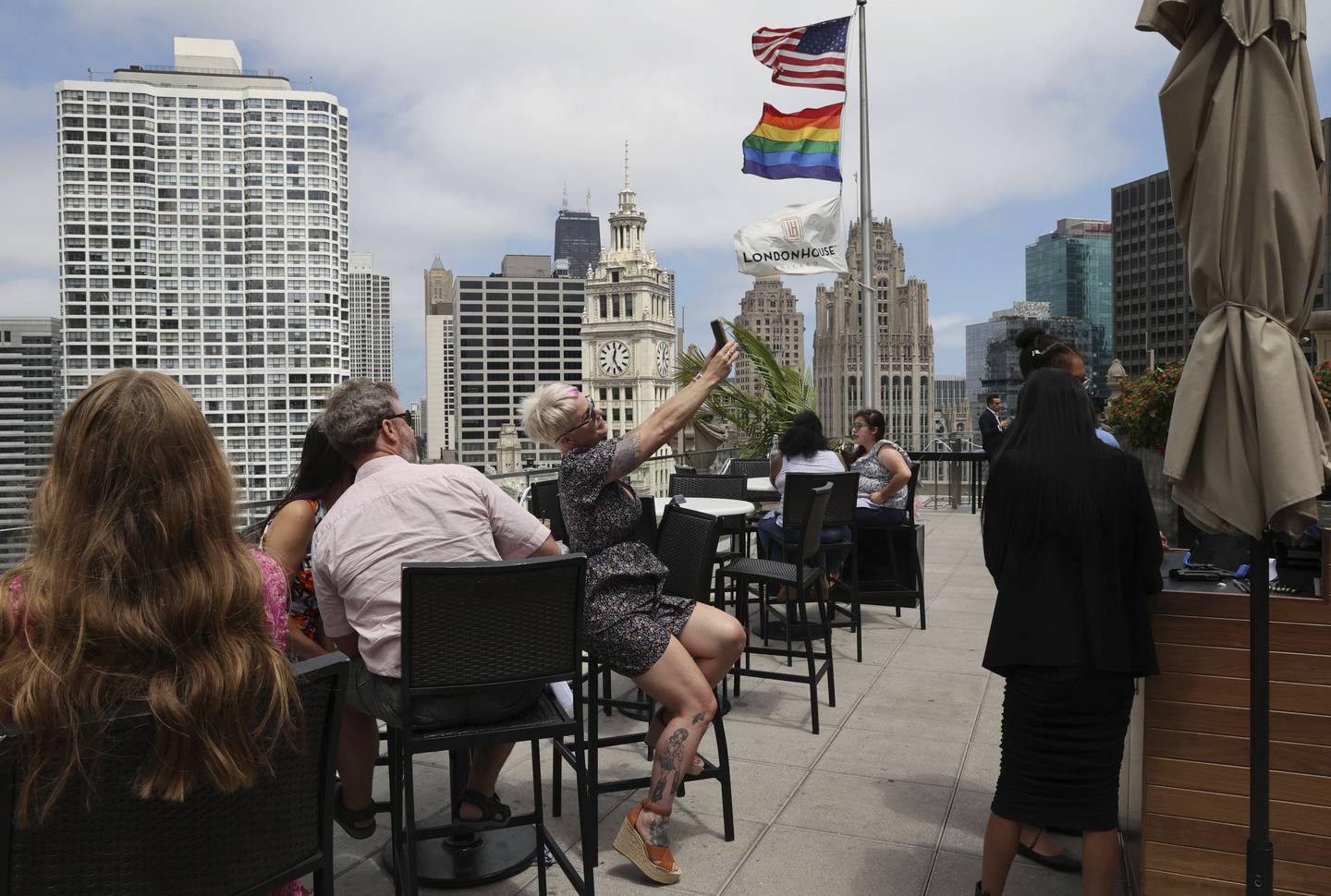 El turismo de Chicago cierra, pero aún está por debajo de los niveles de 2023 2 1657760491 713 El turismo de Chicago cierra pero aun esta por debajo