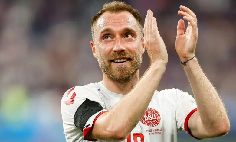 Christian Eriksen: el Manchester United ficha al ex centrocampista del Tottenham por tres años | Noticias de futbol 1 Christian Eriksen has completed his move to Man Utd