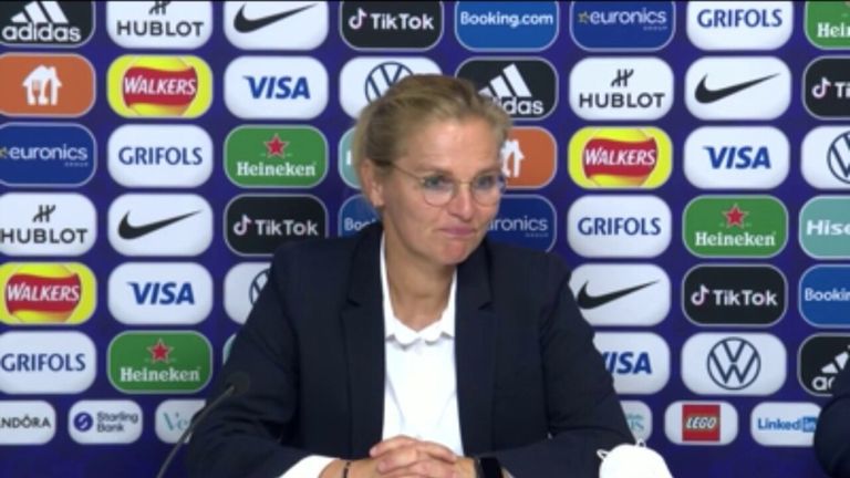 Sarina Wiegman: la entrenadora de Inglaterra da positivo por Covid-19, no estará en el banco de Irlanda del Norte Noticias de futbol 5 imagen de vista previa