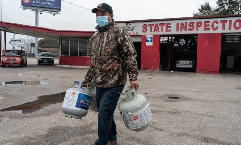 Un apagón masivo eventualmente podría conectar a Texas a la Red Nacional 1 Un apagón masivo eventualmente podría conectar a Texas a la Red Nacional