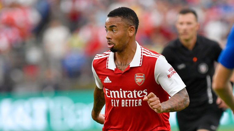 Aaron Ramsdale y Emile Smith Rowe del Arsenal hablan sobre la gira estadounidense y el regreso europeo del club, así como los goles de la Copa del Mundo | Noticias de futbol 3 BALTIMORE, MARYLAND - 16 DE JULIO: El delantero del Arsenal Gabriel De Jesus (9) durante el partido entre el Arsenal y el Everton en el M&T Bank Stadium el 16 de julio de 2022 en Baltimore, Maryland El segundo gol del partido se estableció en el partido de Glamour City. (Foto de Randy Litzinger/Icon Sportswire) (Icon Sportswire vía AP Images)