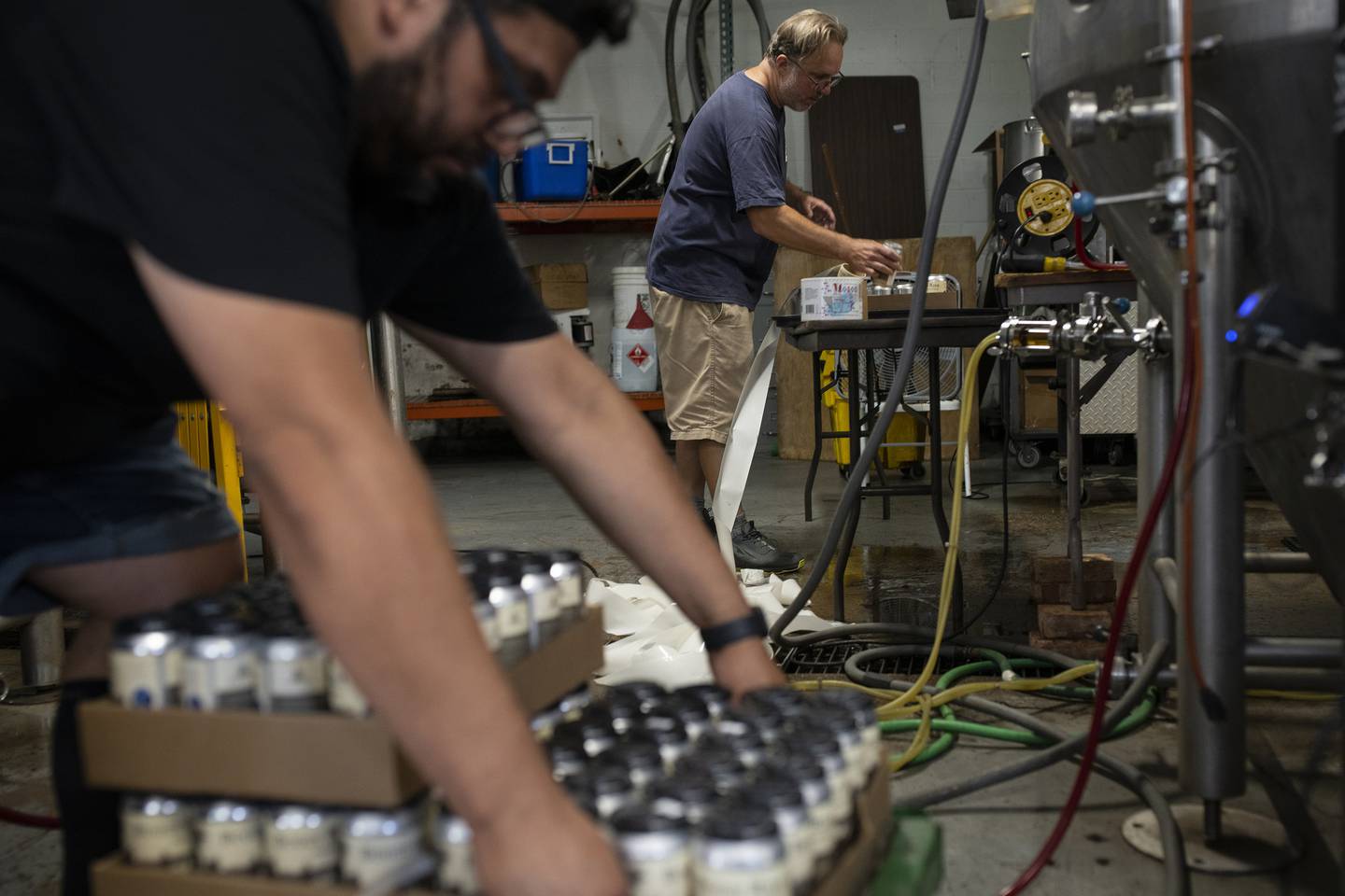 Lake Effect Brewing trincheras estación de bomberos para Logan Square 3 1659074358 987 Lake Effect Brewing trincheras estacion de bomberos para Logan Square