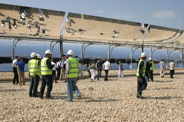 Egipto: los ambientalistas se preocupan por el impacto de los grandes proyectos solares 1 egypt-solar-conservationists-nature