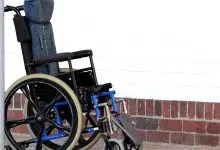 Hombre paralítico vuelve a pararse, caminar y nadar gracias a nuevo implante