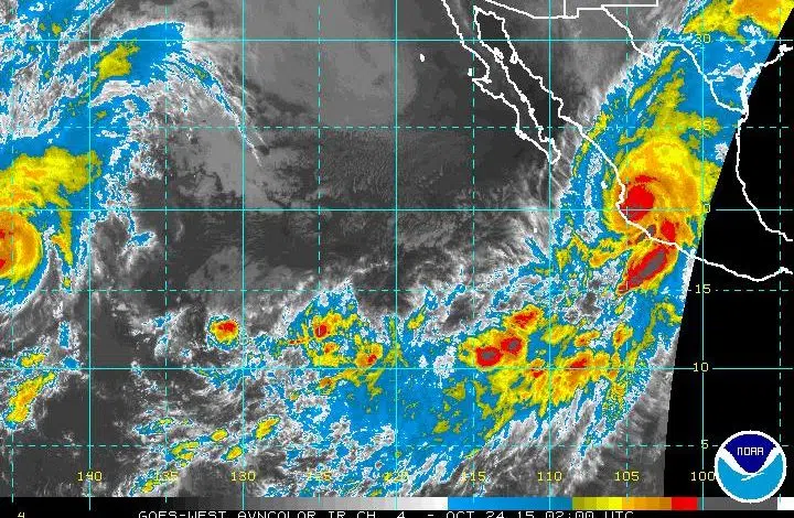 Huracán Patricia golpea a México como una de las tormentas más fuertes jamás registradas 1 Huracán Patricia golpea a México como una de las tormentas más fuertes jamás registradas