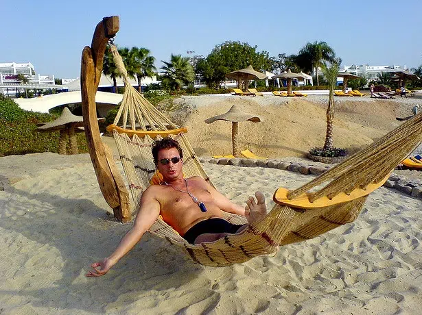 Ir verde en la playa?Usa protector solar natural 1 sun bathing sinai