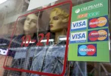 Las empresas de tarjetas de crédito Visa y Mastercard suspenden operaciones en Rusia