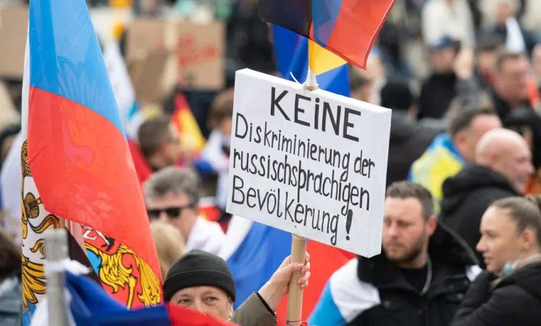 Las manifestaciones prorrusas se extienden en Alemania, la ira en Ucrania 1 Las manifestaciones prorrusas se extienden en Alemania, la ira en Ucrania