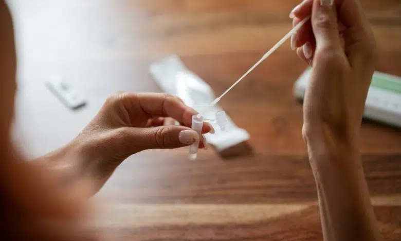 Las pruebas rápidas de COVID podrían ayudar a frenar las infecciones, especialmente durante las vacaciones 1 Las pruebas rápidas de COVID podrían ayudar a frenar las infecciones, especialmente durante las vacaciones