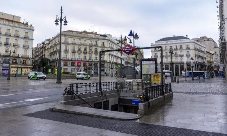Los mayores de 65 años pagarán 33 € por una tarjeta anual de transporte público en Madrid 1 Los mayores de 65 años pagarán 33 € por una tarjeta anual de transporte público en Madrid