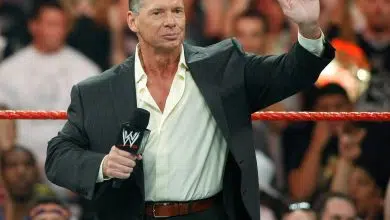 McMahon de WWE dice que se retirará en medio de una investigación por mala conducta 4 McMahon de WWE dice que se retirará en medio de una investigación por mala conducta