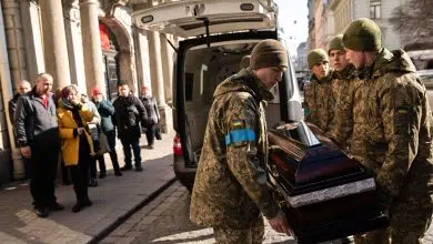 Moscú dice que 1.351 soldados rusos murieron en Ucrania