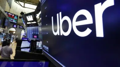 Los ingresos de Uber se disparan a medida que las reservas alcanzan un récord - Chicago Tribune