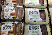 Beyond Meat anuncia despidos después de la caída de las ventas del segundo trimestre; ni una palabra sobre las hamburguesas McPlant - Chicago Tribune