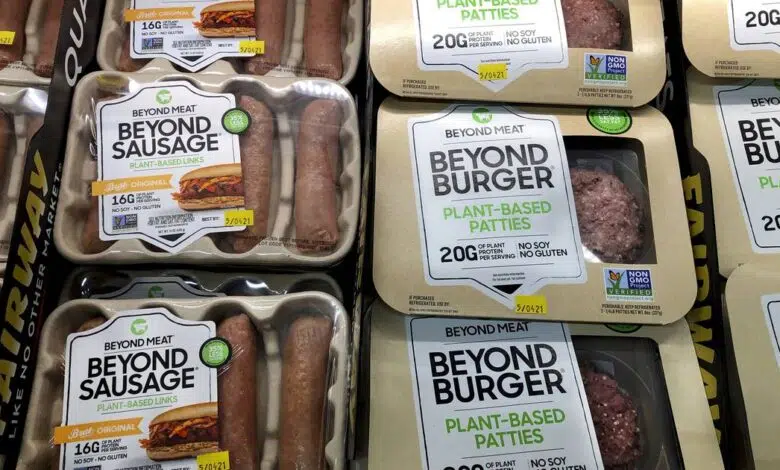 Beyond Meat anuncia despidos después de la caída de las ventas del segundo trimestre; ni una palabra sobre las hamburguesas McPlant - Chicago Tribune 1 Beyond Meat anuncia despidos después de la caída de las ventas del segundo trimestre; ni una palabra sobre las hamburguesas McPlant - Chicago Tribune
