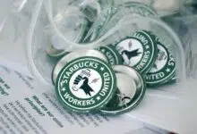 Starbucks pide al consejo laboral que suspenda temporalmente la votación sindical - Chicago Tribune