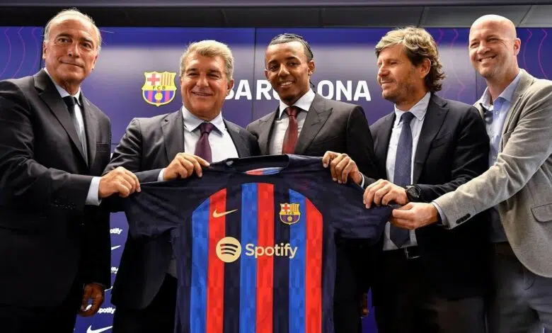 Cuatro equipos de La Liga todavía necesitan registrar jugadores antes de la Ronda 2 1 Cuatro equipos de La Liga todavía necesitan registrar jugadores antes de la Ronda 2
