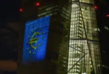 El BCE celebra 20 años de efectivo en euros con espectáculo de luces