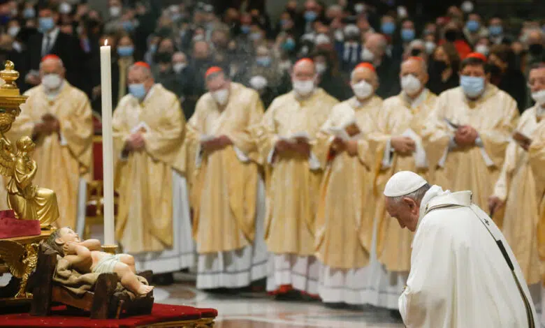 El Papa Francisco llama a la gente a abrazar la humildad en la Misa de Navidad 1 El Papa Francisco llama a la gente a abrazar la humildad en la Misa de Navidad