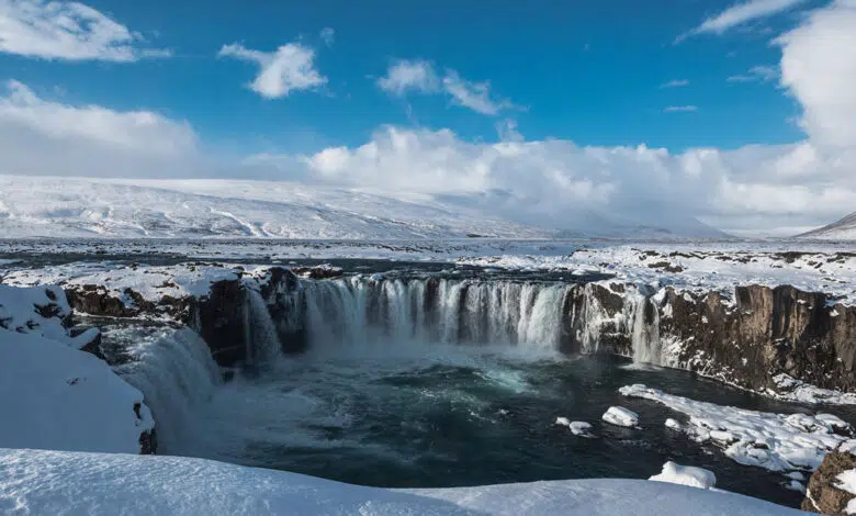 Encuentran cuatro cuerpos tras accidente de avioneta al este de Reykjavik 1 Encuentran cuatro cuerpos tras accidente de avioneta al este de Reykjavik