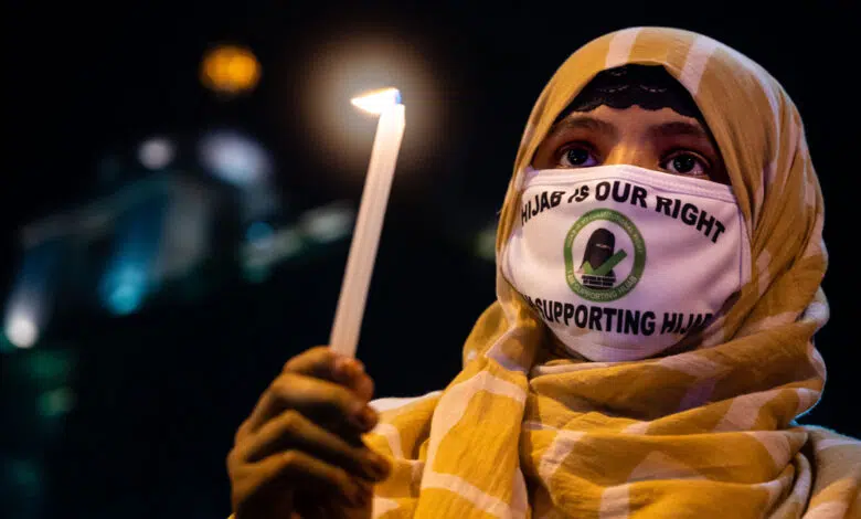 Estudiante que usa hiyab es rechazada en la universidad en un estado indio 1 Estudiante que usa hiyab es rechazada en la universidad en un estado indio