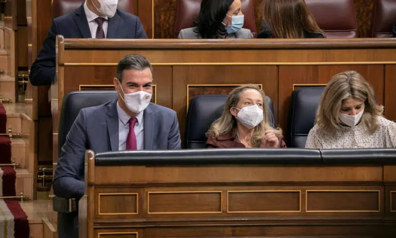 La emisión neta de deuda pública de España en 2021 será un 25% inferior a la esperada 1 La emisión neta de deuda pública de España en 2021 será un 25% inferior a la esperada