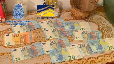 La policía española detiene a 43 personas por comerciar billetes falsos en línea
