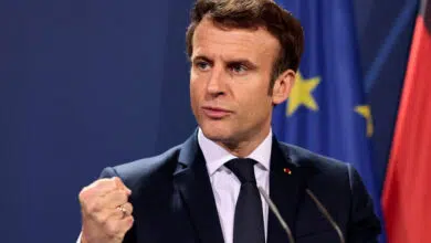 Macron anuncia 'resurgimiento nuclear francés'