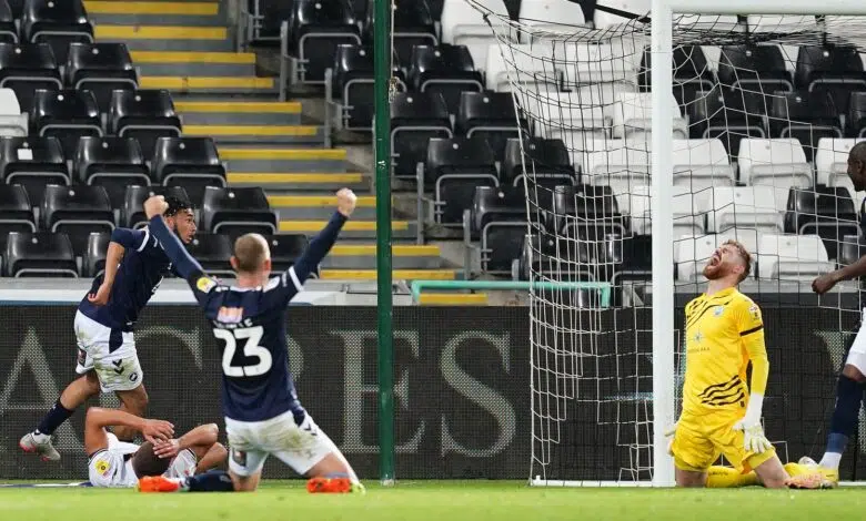 Objetivos y resumen de EFL: el propio programa tardío de Millwall; victoria de Norwich | Noticias de futbol 1 An own goal by Swansea City's Nathan Wood hands Millwall a 2-2 draw in the Championship.
