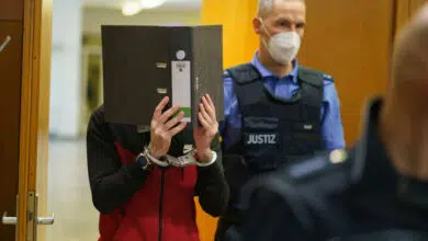 Presunto miembro del Estado Islámico arrestado camino al norte de Europa 7 Presunto miembro del Estado Islámico arrestado camino al norte de Europa