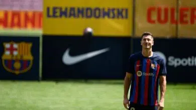 Robert Lewandowski viste el número 9 como jugador del Barcelona