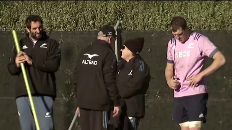 Sam Whitelock, Tupou Vaai descartaron la segunda prueba de Nueva Zelanda contra Irlanda en Sky Sports en vivo Noticias de la Liga de Rugby 2 deportes de cielo