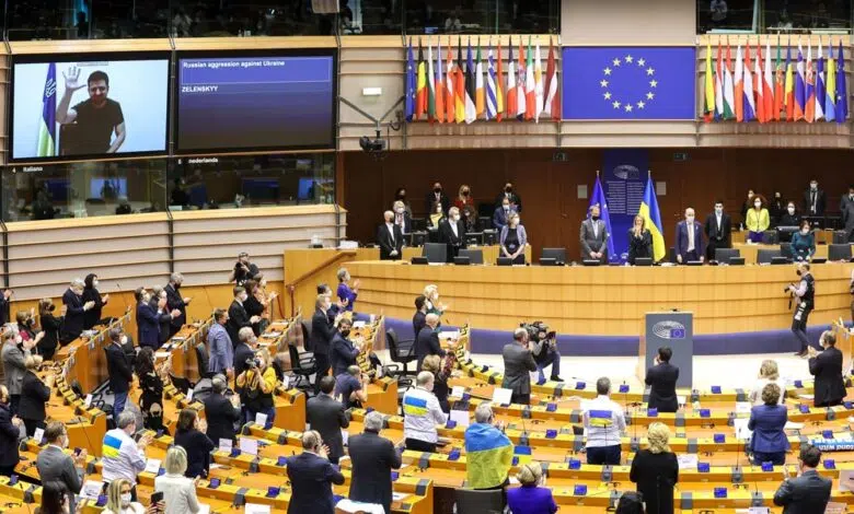 UE responde que Kyiv tiene 'un largo camino por recorrer' antes de unirse 1 UE responde que Kyiv tiene 'un largo camino por recorrer' antes de unirse
