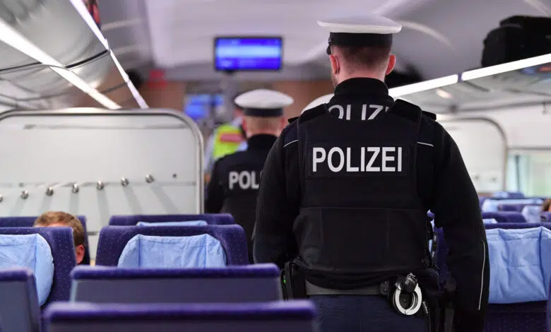 UE vuelve a imponer prohibición de entrada a viajeros de Canadá, Túnez y Georgia 1 UE vuelve a imponer prohibición de entrada a viajeros de Canadá, Túnez y Georgia