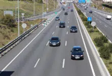 Usar el teléfono al volante, una gran distracción para los conductores en España