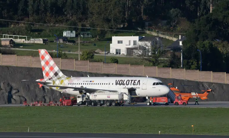 Vuelo español evacuado en A Coruña por amenaza de bomba 1 Vuelo español evacuado en A Coruña por amenaza de bomba