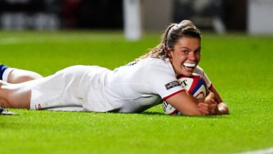 Inglaterra Femenino 73-7 Gales Femenino: Hat-trick de Helena Rowland y Red Roses ganan 25° Test consecutivo Noticias de la Liga de Rugby