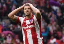 Atlético de Madrid investigará incidente de aficionado con Mario Hermoso