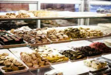 El plan para prohibir la publicidad de dulces enfada al comercio español