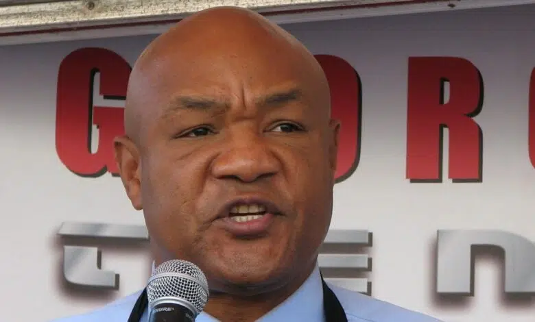 George Foreman: ex campeón mundial de peso pesado acusado de acusaciones de abuso sexual | DayDayNews Boxing News 1 Former world heavyweight champion George Foreman denies the allegations.