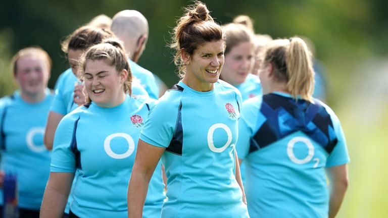 Red Roses quiere replicar las noticias de Lioness Rugby League en la Copa Mundial de Rugby, dice Simon Middleton 3 Inglaterra comenzará el partido de la Copa del Mundo del sábado contra Fiji antes de enfrentarse a Francia y Sudáfrica en el Grupo C.
